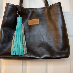 Cueropapel&tijera handbag